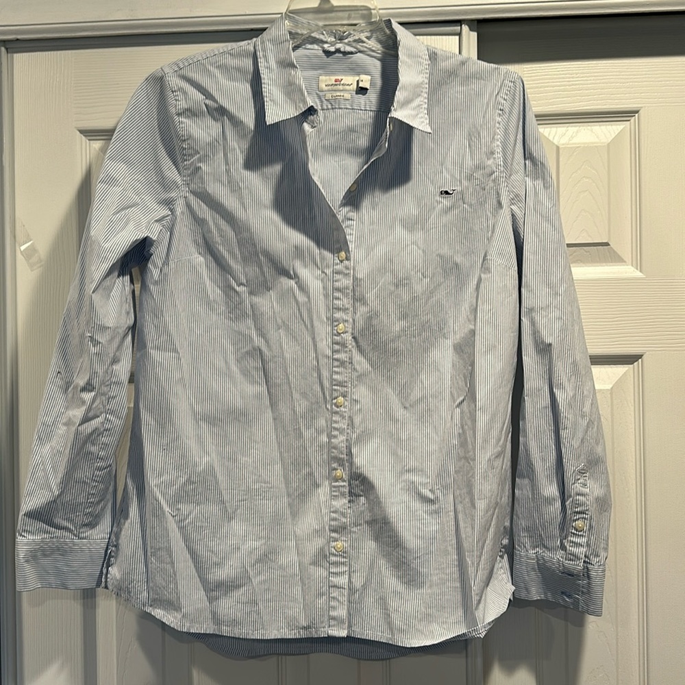 Women’s Vineyard Vines Button Down Size 14